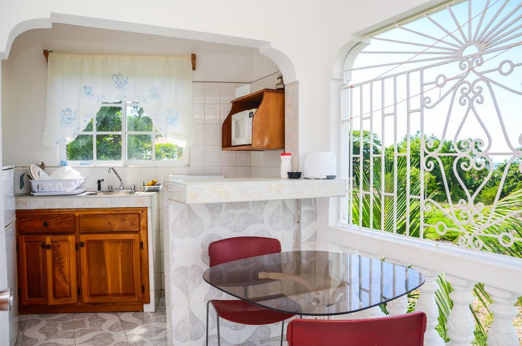 Vanvilla Guest House Negril Ruang foto