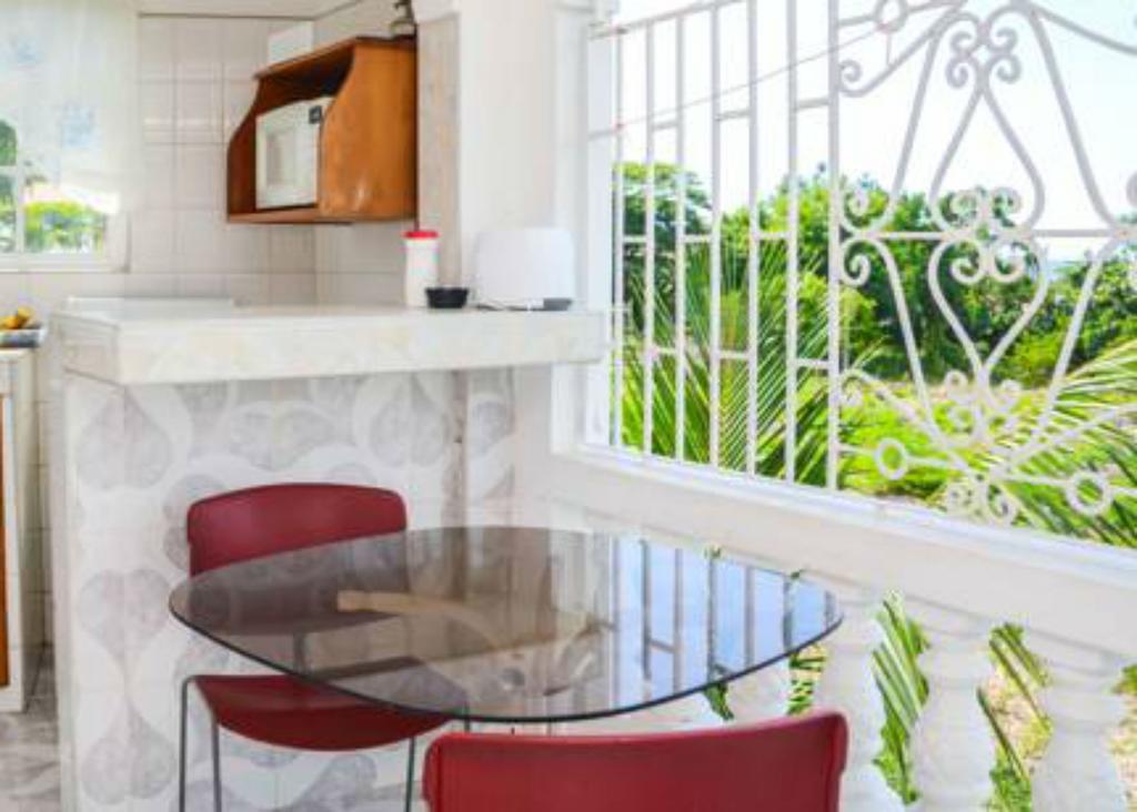 Vanvilla Guest House Negril Bagian luar foto