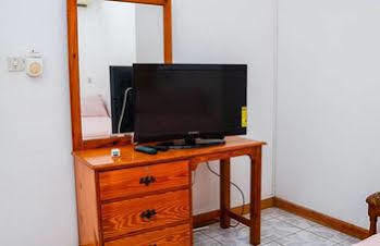 Vanvilla Guest House Negril Bagian luar foto